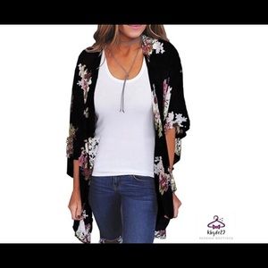 🌺Boho Black Floral Kimono